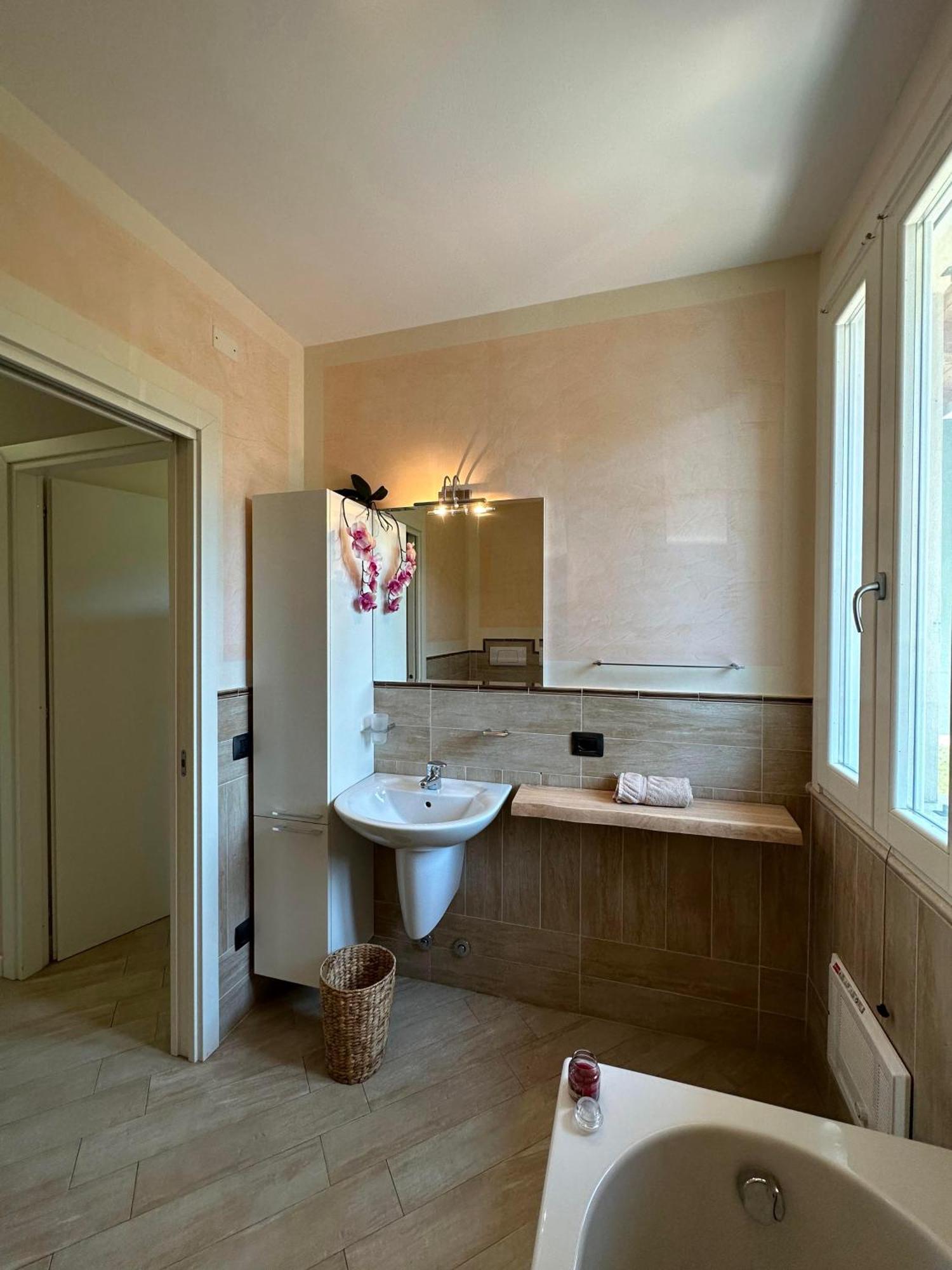 Villa Oliva Manerba del Garda Luaran gambar