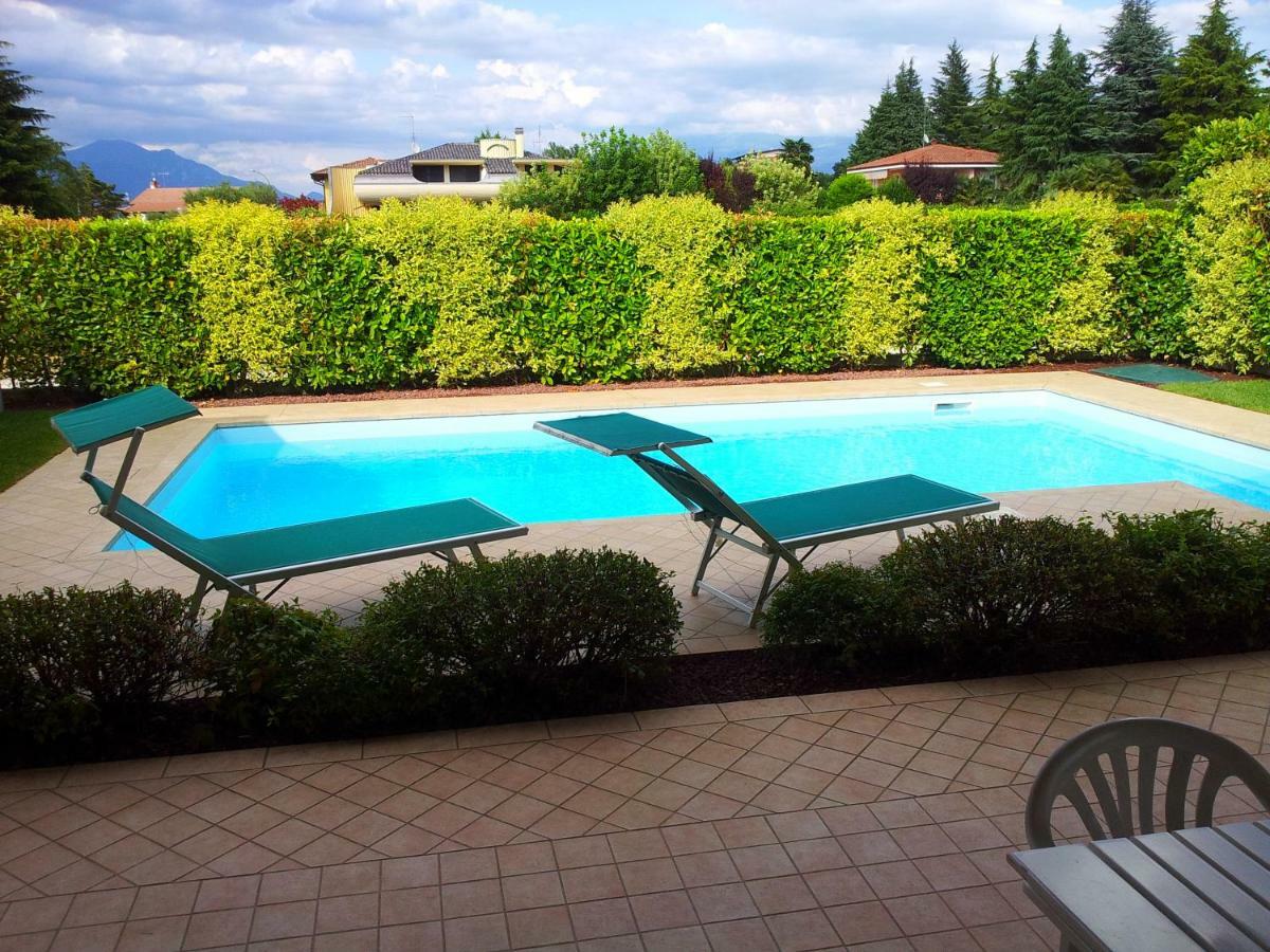 Villa Oliva Manerba del Garda Luaran gambar